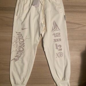 Ja standard issue sweatpants